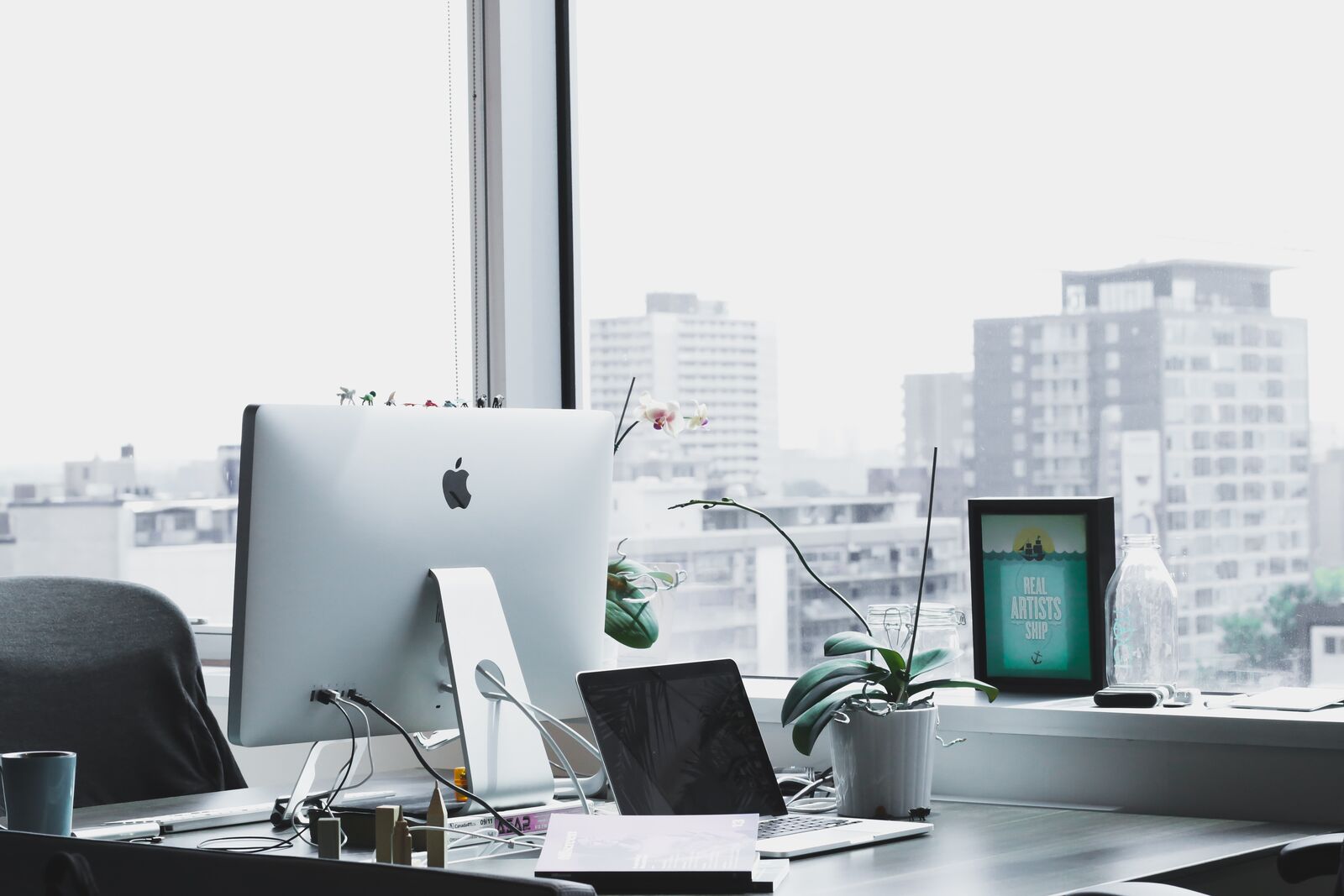 The Evolution of Software Acquisition: A Shift Towards Cloud Marketplaces