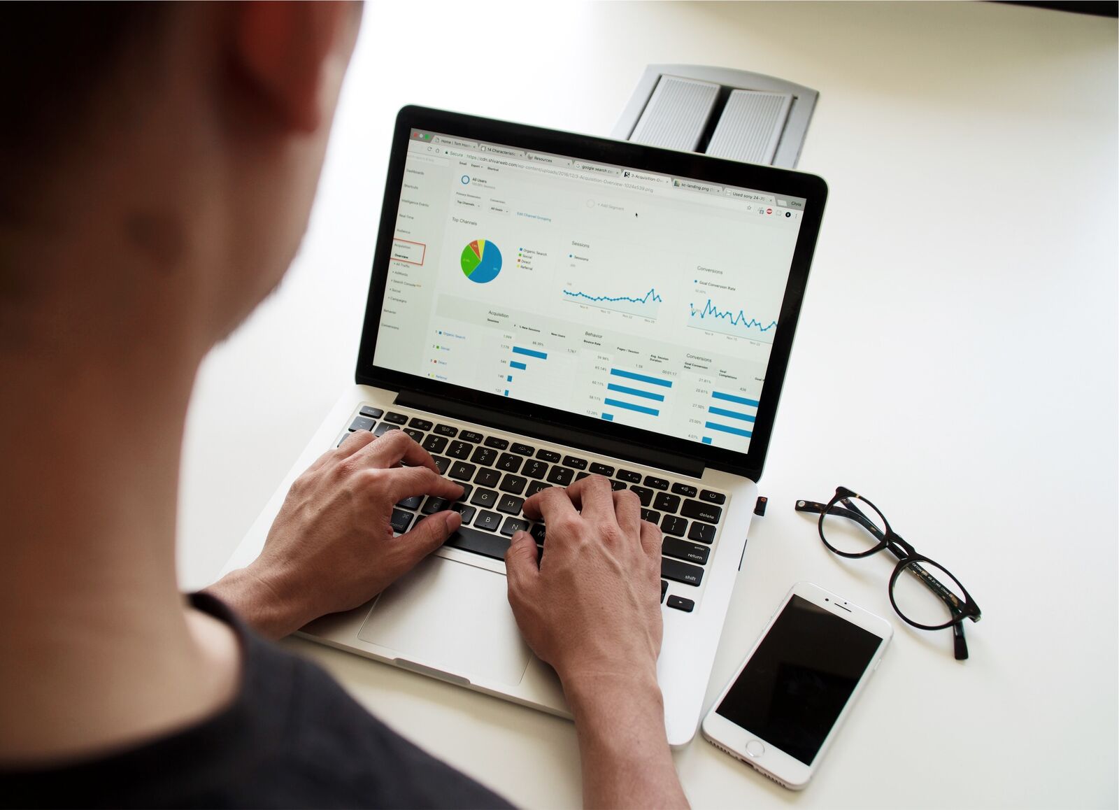 AWS Co-Selling Guide: ACE Program, Partner Teams & Automation (2026)